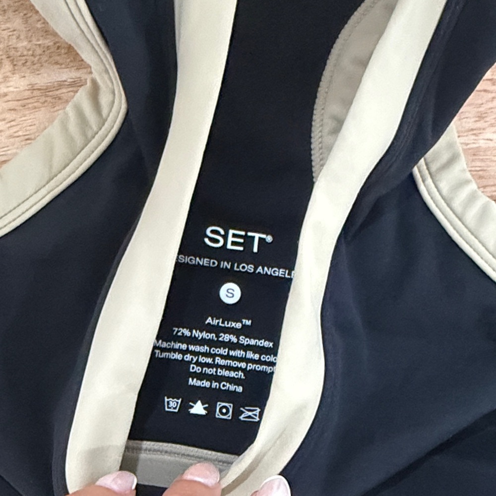 Set active - Picture 3 of 3